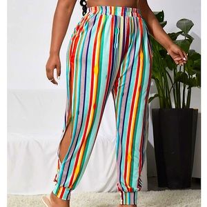 Plus Size SHEIN Striped Cutout Print Jogger Pants